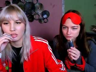  akkura-fizy chat room