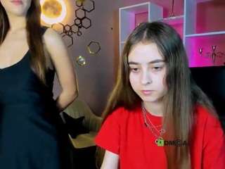 Live webcam model akkura-fizy on Soda Cams