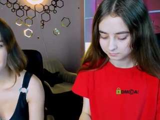 Live webcam model akkura-fizy on Soda Cams