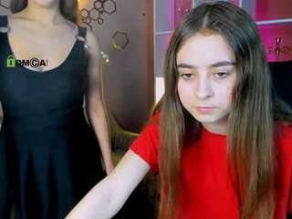 Live webcam model akkura-fizy on Soda Cams