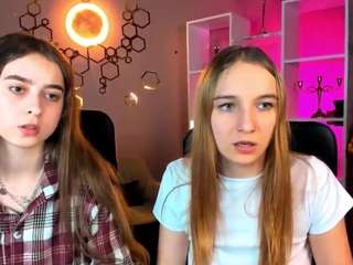 Live webcam model akkura-fizy on Soda Cams