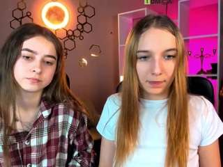 Live webcam model akkura-fizy on Soda Cams