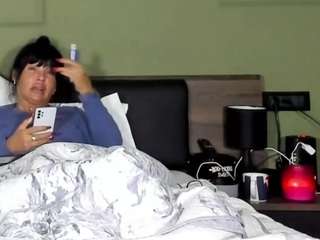 Ellasweety0 live cam preview