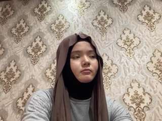 fayezaborski's CamSoda show and profile