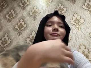 fayezaborski's CamSoda show and profile