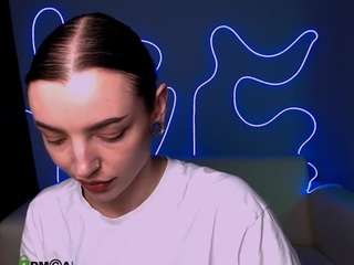 leina-jey's profile image