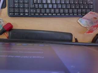 lilifut's CamSoda show and profile