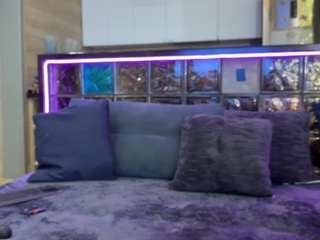 love-me-miss Live Webcam on CamSoda