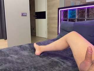 love-me-miss Live Webcam on CamSoda