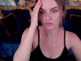 MaribelRiverr live webcam show