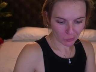 MaribelRiverr live cam preview