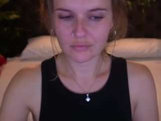 MaribelRiverr live cam preview