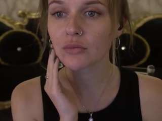MaribelRiverr live cam preview