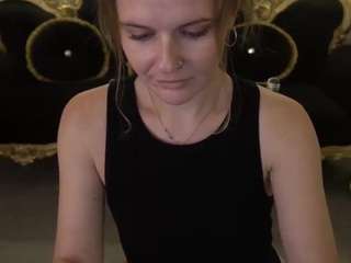 MaribelRiverr live cam preview