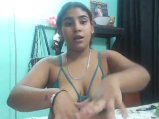 Live Sex Chat with Dhanna (@pierpierina)