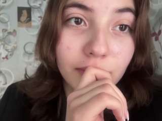 trishmatsunaga's CamSoda show and profile