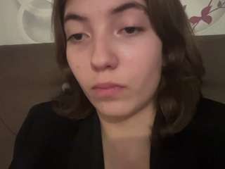  trishmatsunaga chat room