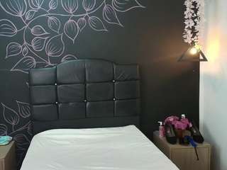 liaamonroe Live Webcam on CamSoda