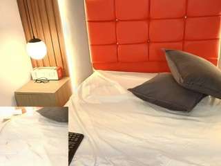 liaamonroe Live Webcam on CamSoda