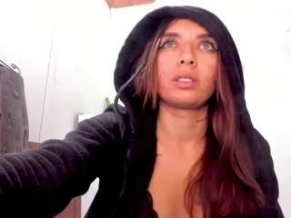 megangrey21 Live Webcam on CamSoda