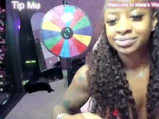 themaneater live webcam show