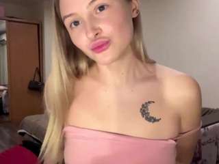 victoriamist Live Webcam on CamSoda