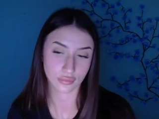  vivianlooo chat room