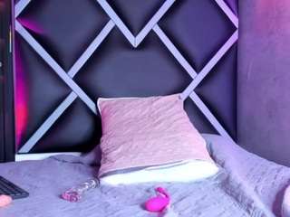 alise-mason Deepth live webcam