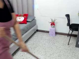 Live webcam model brianna-03 on Soda Cams