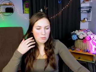 dakota-simple's CamSoda show and profile