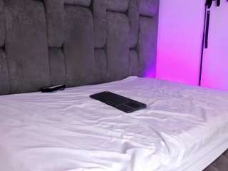 EclipseLoveOS live webcam show