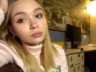  lucieyamamoto chat room