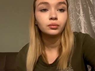  lucieyamamoto chat room