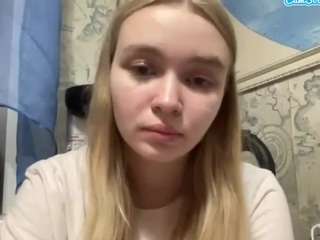 lucieyamamoto Live Webcam on CamSoda