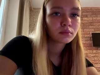 lucieyamamoto Sex Cam Show