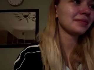 Live cam show with Lei