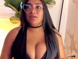 lyrablack live webcam show