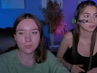 mila-firee's CamSoda show and profile