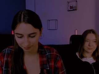 mila-firee Live Webcam on CamSoda