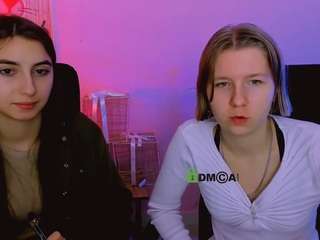 mila-firee webcam model