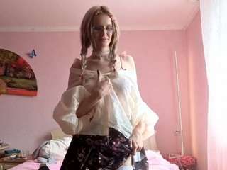veliaroyals Live Webcam on CamSoda