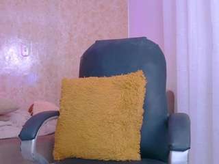 abbyyur's CamSoda show and profile