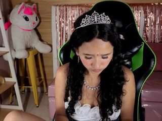 bella-vibes-s webcam