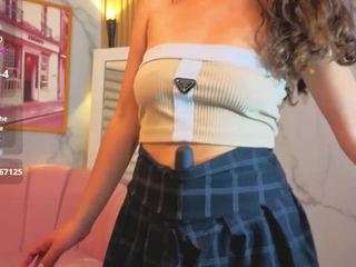 Bella-Vibes-S live webcam show
