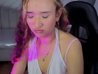 Bella-Vibes-S live cam preview