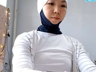 Live webcam model coraliepartington on Soda Cams