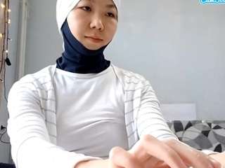 Live webcam model coraliepartington on Soda Cams