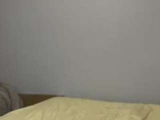 cuvribaby's CamSoda show and profile