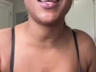 cuvribaby's CamSoda show and profile