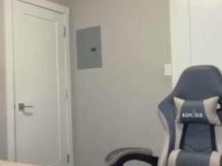 cuvribaby's CamSoda show and profile